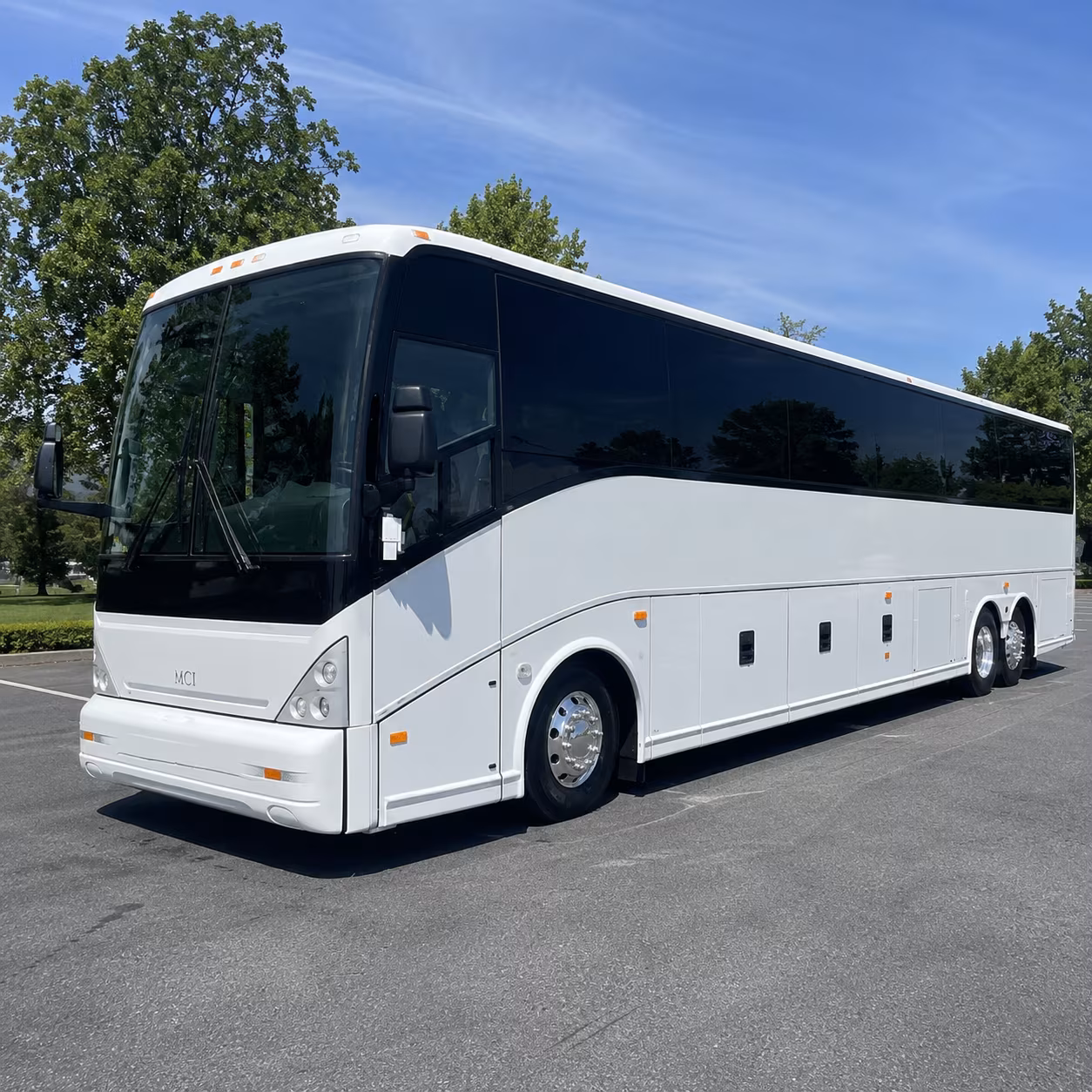 bus rental options for lansing trips