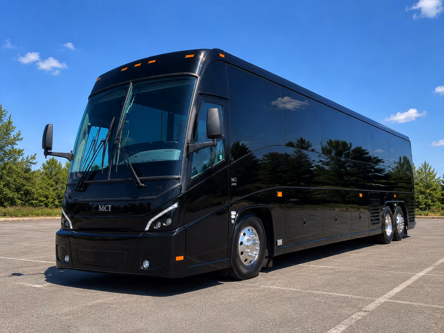 bus rentals to jackson field for lansing lugnuts baseball