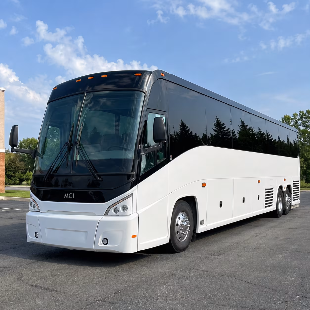 lansing charter bus rentals