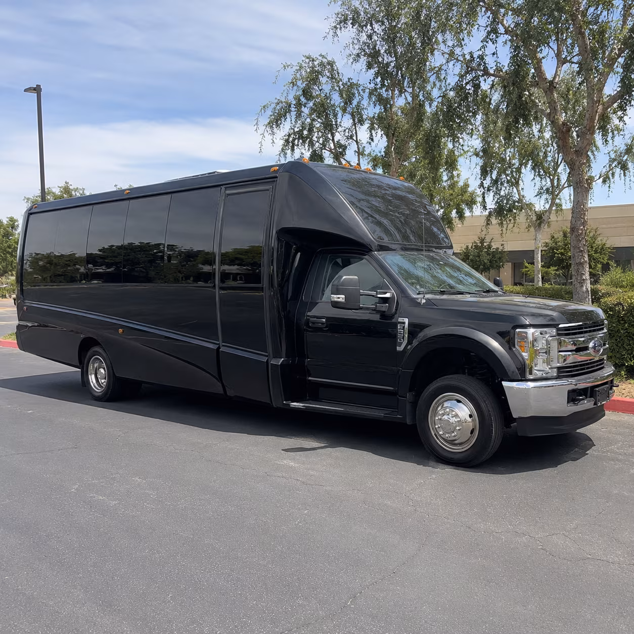 lansing night out party bus rental