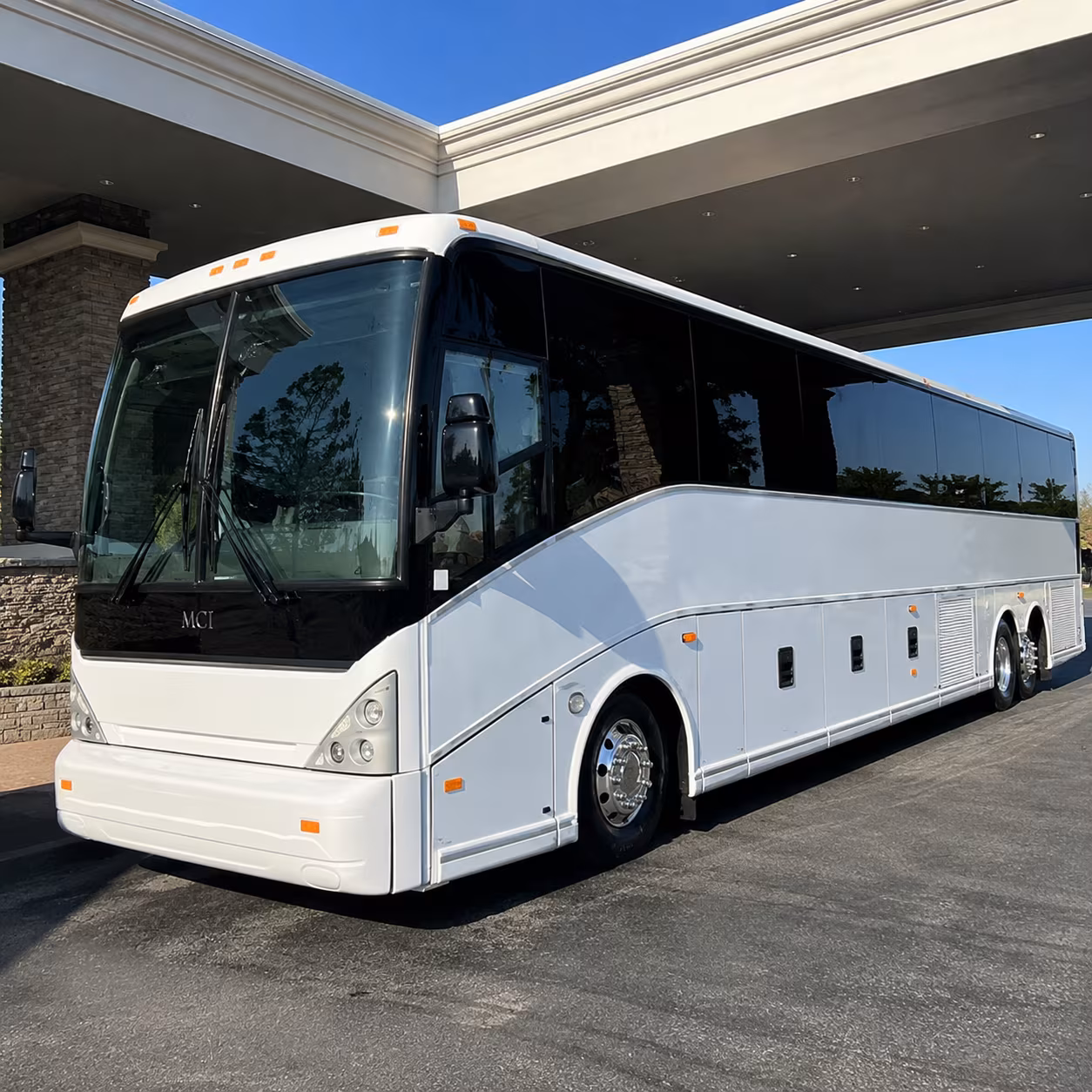 msu group airport shuttles for move in graduation and game weekends
